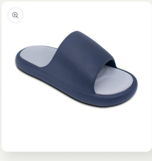 Comfortable Waterproof Medicated Slippers – Durable and Supportive Footwear for Pain Relief in Pakistan