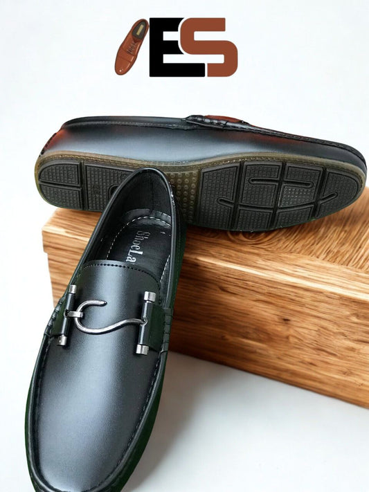 Premium Black Leather Loafers for Men – Classic and Elegant Slip-On Footwear